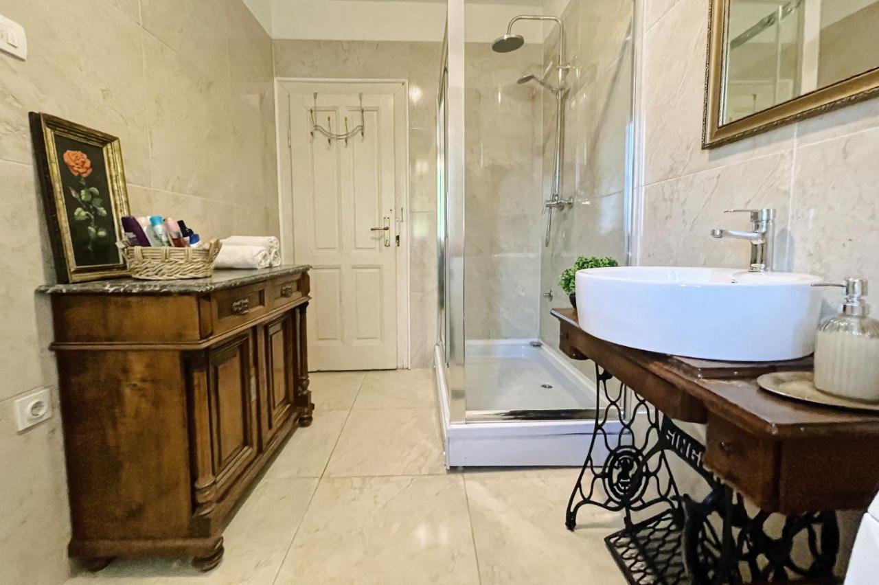 Apartman Soda Ogulin Exteriér fotografie