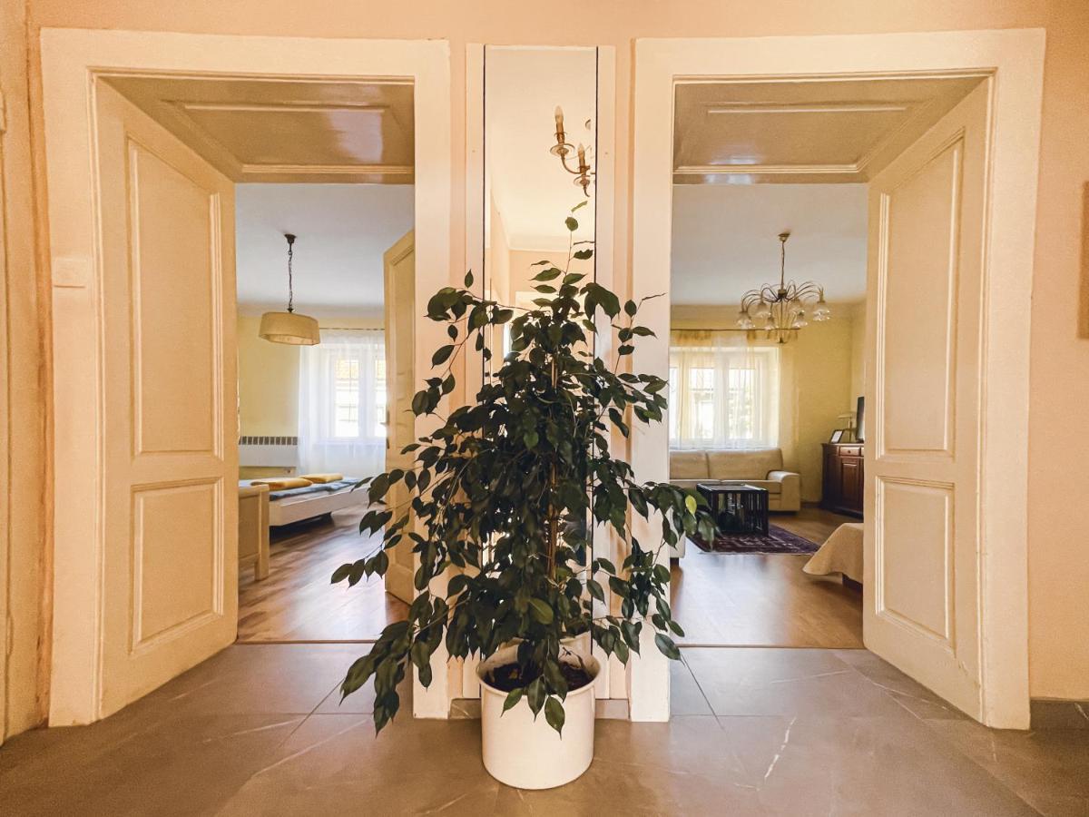 Apartman Soda Ogulin Exteriér fotografie