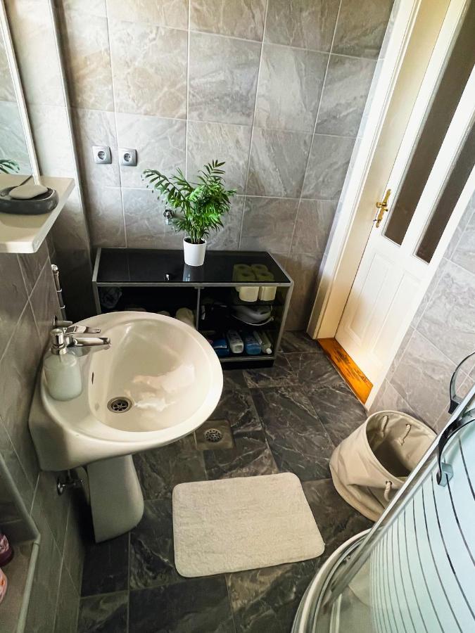 Apartman Soda Ogulin Exteriér fotografie