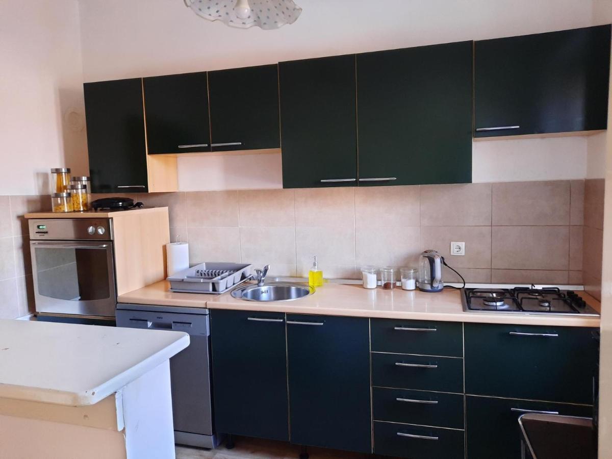 Apartman Soda Ogulin Exteriér fotografie